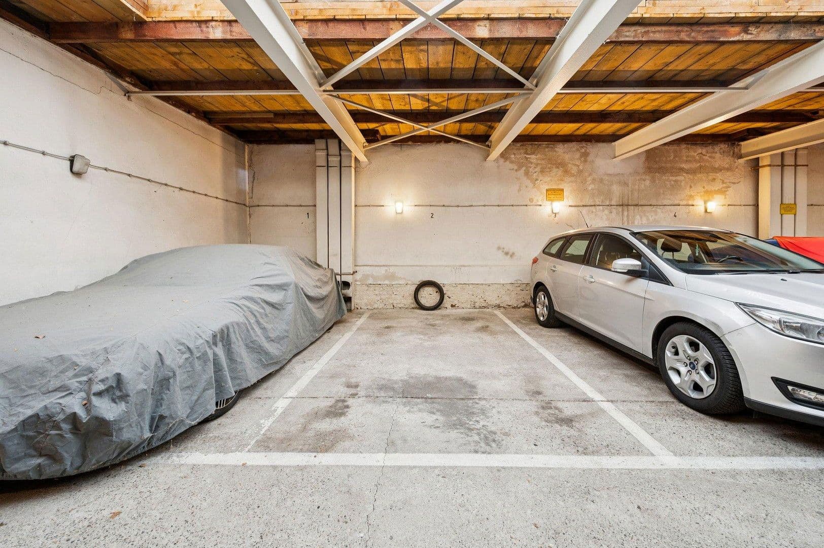 Prodej bytu 2+1 57 m², Düsseldorf, Severní Porýní-Vestfálsko Prodej bytu 2+1 57 m², Düsseldorf, Severní Porýní-Vestfálsko