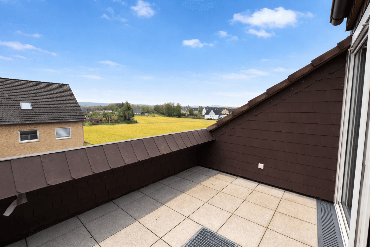 Pronájem bytu 2+1 58 m², Bielefeld, Severní Porýní-Vestfálsko Pronájem bytu 2+1 58 m², Bielefeld, Severní Porýní-Vestfálsko