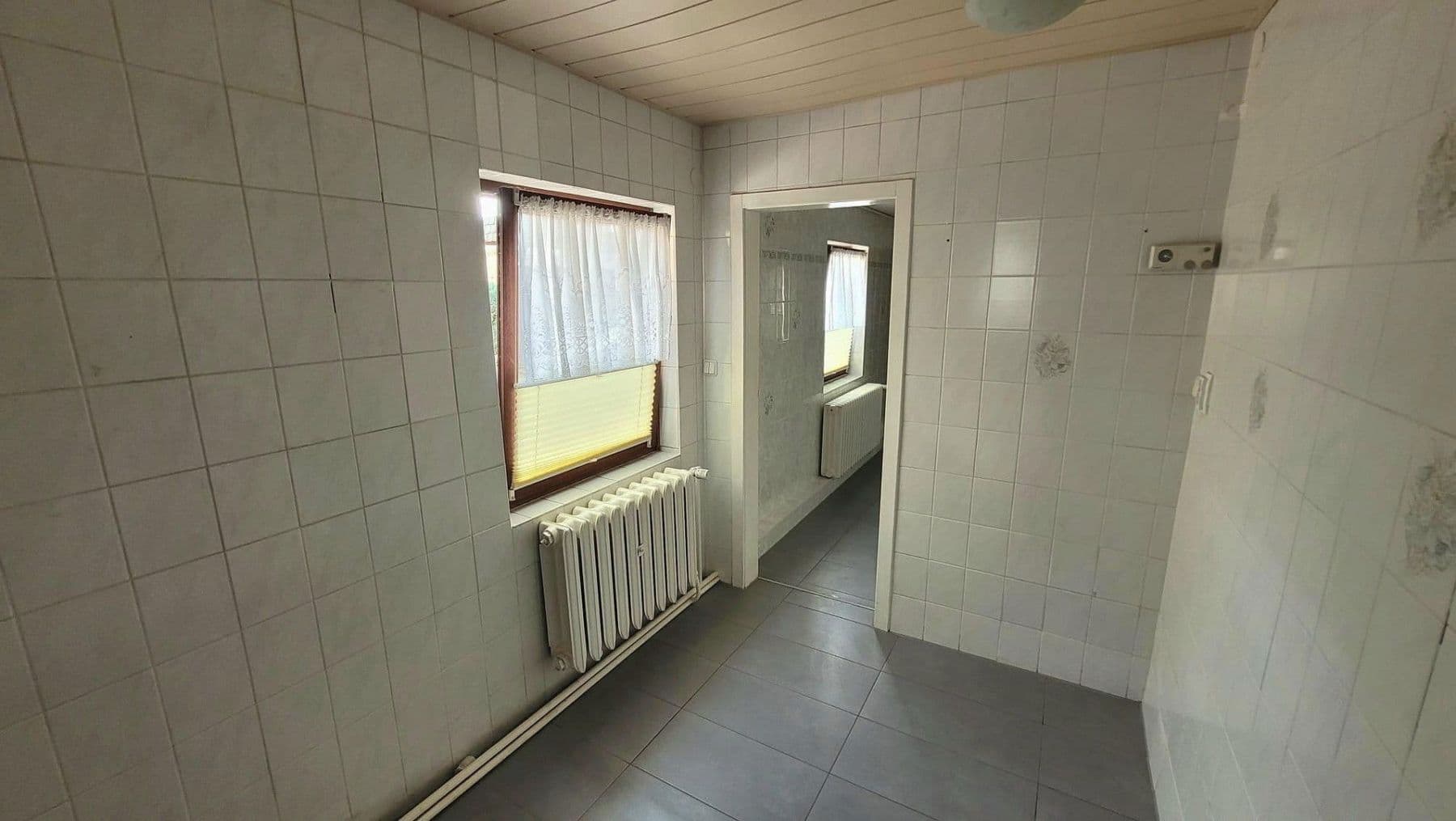 Prodej domu 85 m², pozemek 600 m², Rostock, Mecklenburg-Vorpommern Prodej domu 85 m², pozemek 600 m², Rostock, Mecklenburg-Vorpommern