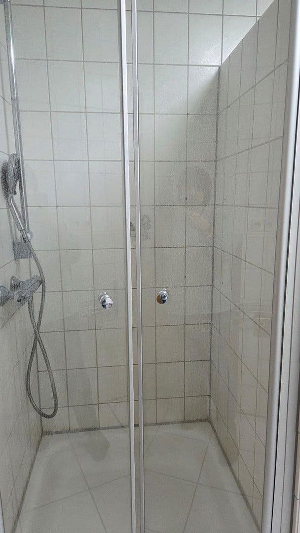 Pronájem bytu 3+1 74 m², Kurfürstenstraße 12, Duisburg, Severní Porýní-Vestfálsko Pronájem bytu 3+1 74 m², Kurfürstenstraße 12, Duisburg, Severní Porýní-Vestfálsko