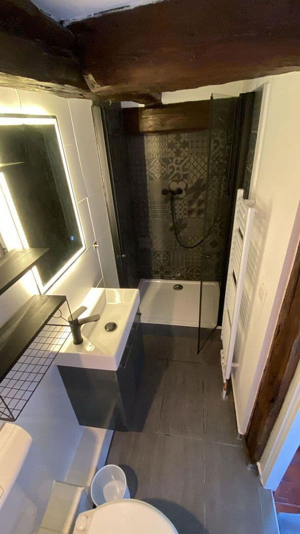 Pronájem bytu 2+1 60 m², Rathhausstr., Weissach, Bádensko-Württembersko Pronájem bytu 2+1 60 m², Rathhausstr., Weissach, Bádensko-Württembersko