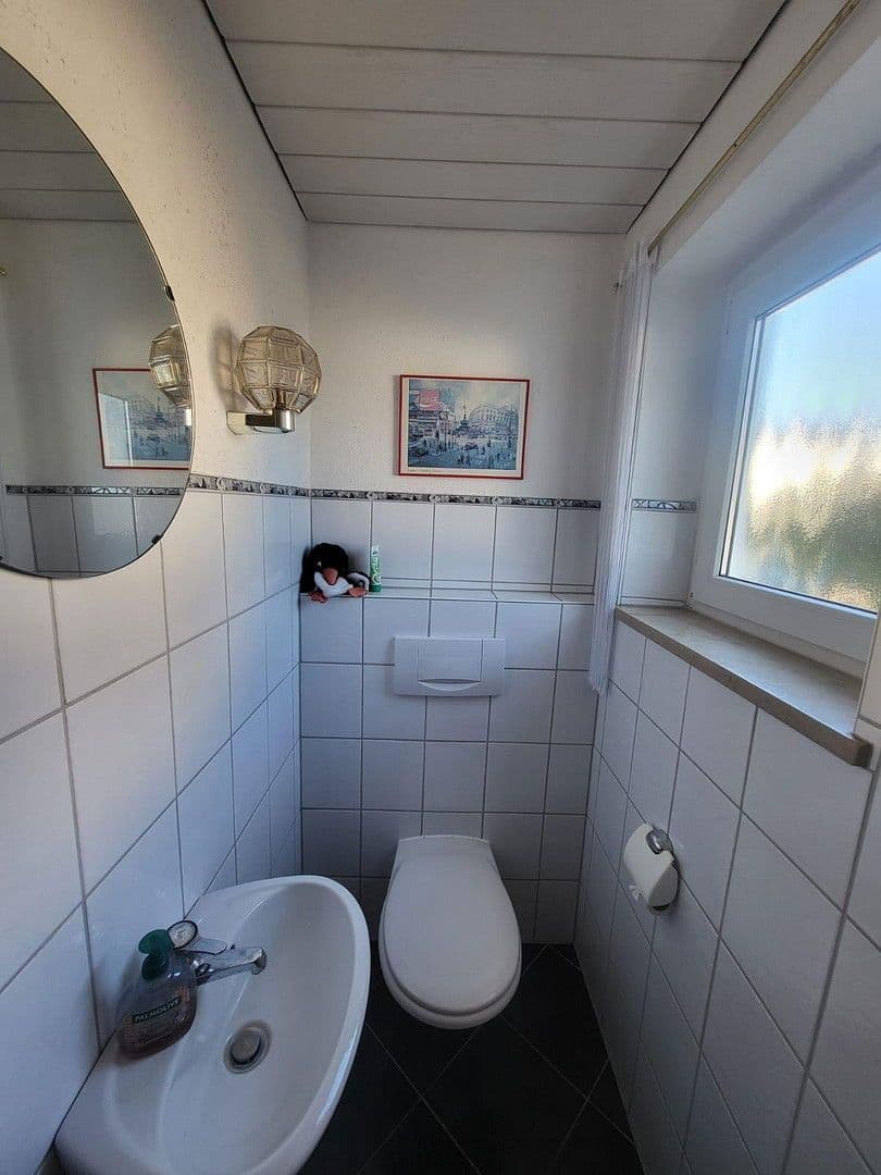 Pronájem domu 109 m², pozemek 293 m², Hermann-Löns-Straße 15, Mering, Bavorsko Pronájem domu 109 m², pozemek 293 m², Hermann-Löns-Straße 15, Mering, Bavorsko