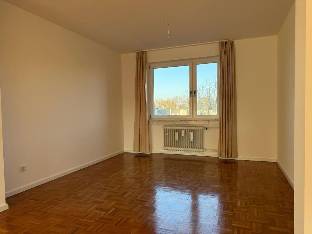 Pronájem bytu 3+1 123 m², Frechen, Severní Porýní-Vestfálsko Pronájem bytu 3+1 123 m², Frechen, Severní Porýní-Vestfálsko