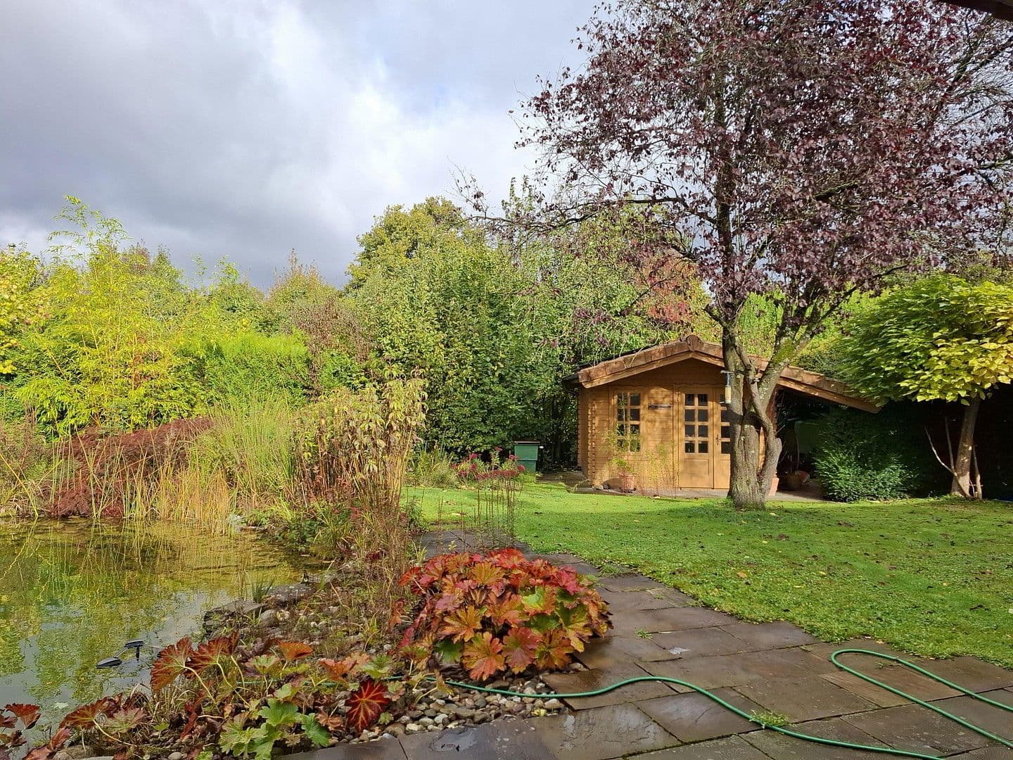 Prodej domu 240 m², pozemek 992 m², Weyerbusch, Porýní-Falc Prodej domu 240 m², pozemek 992 m², Weyerbusch, Porýní-Falc