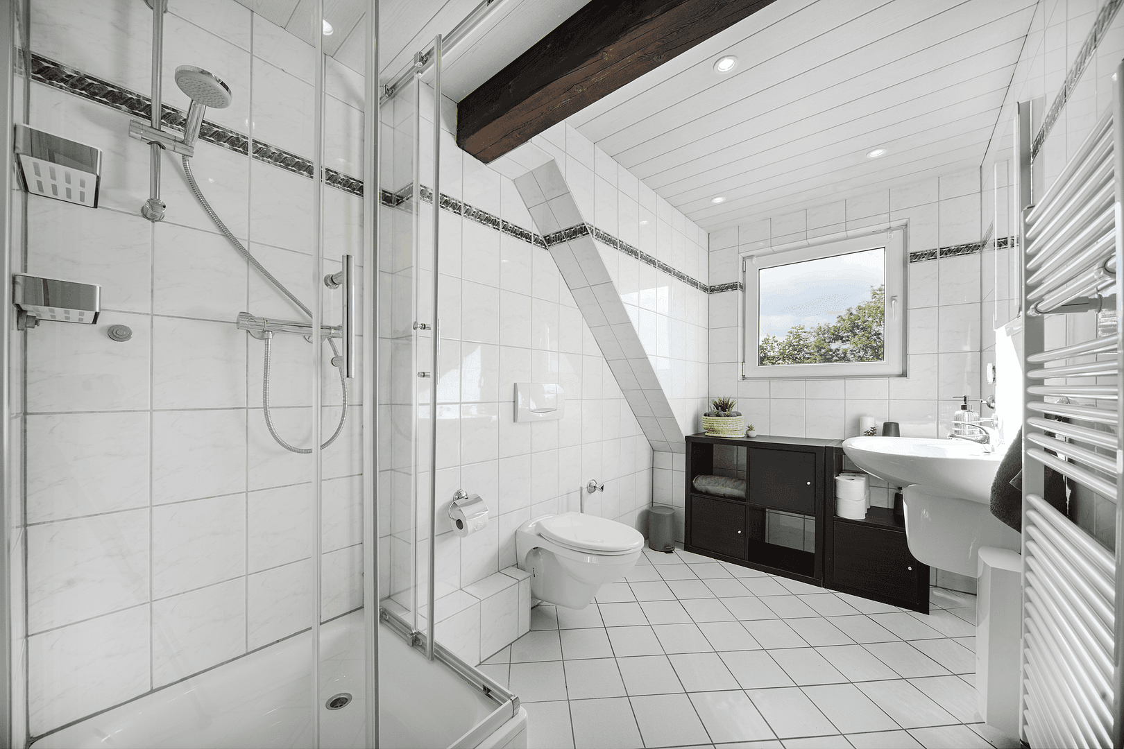 Pronájem bytu 3+1 80 m², Essen, Severní Porýní-Vestfálsko Pronájem bytu 3+1 80 m², Essen, Severní Porýní-Vestfálsko