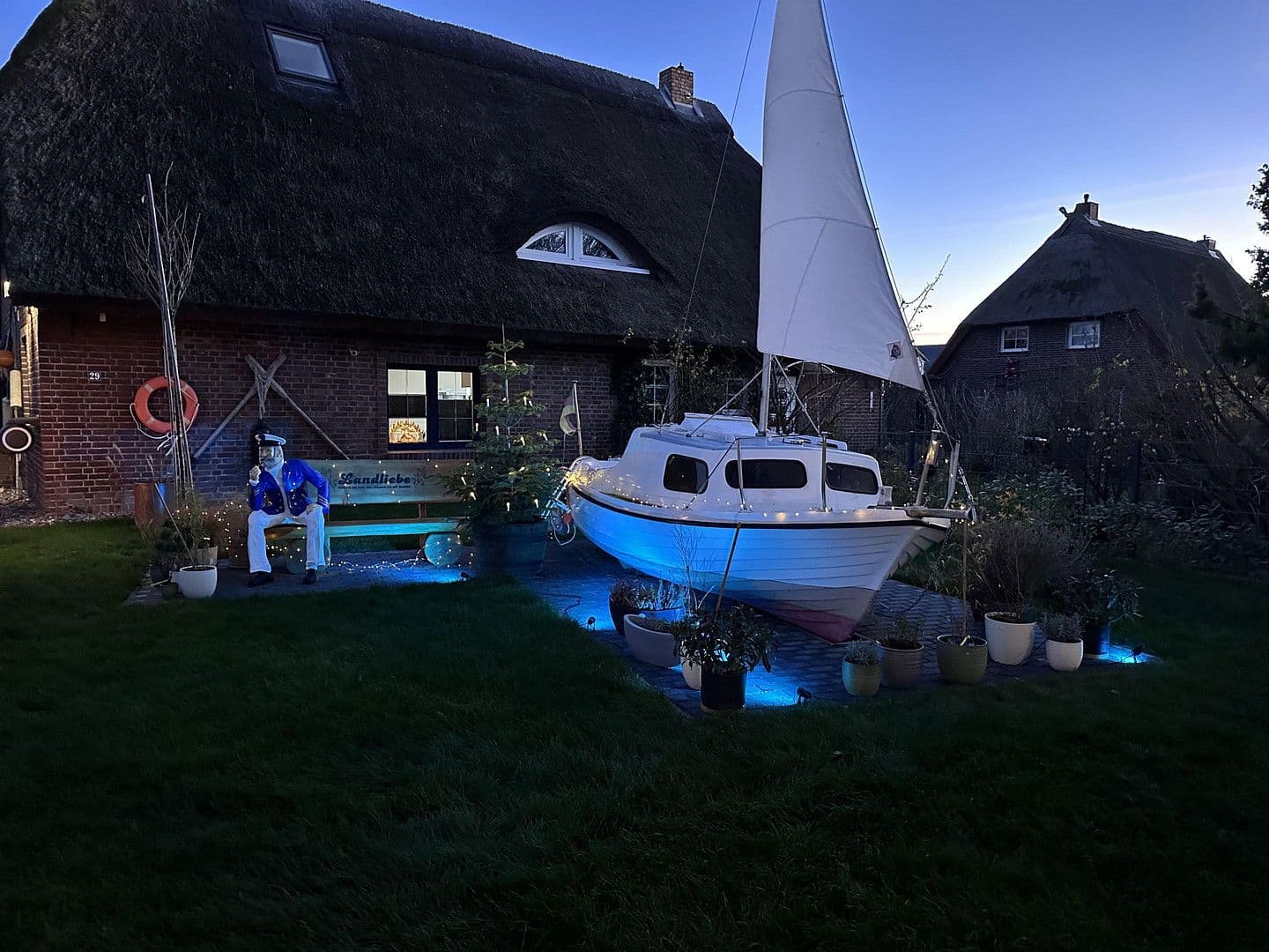 Prodej domu 190 m², pozemek 900 m², Dranske, Mecklenburg-Vorpommern Prodej domu 190 m², pozemek 900 m², Dranske, Mecklenburg-Vorpommern