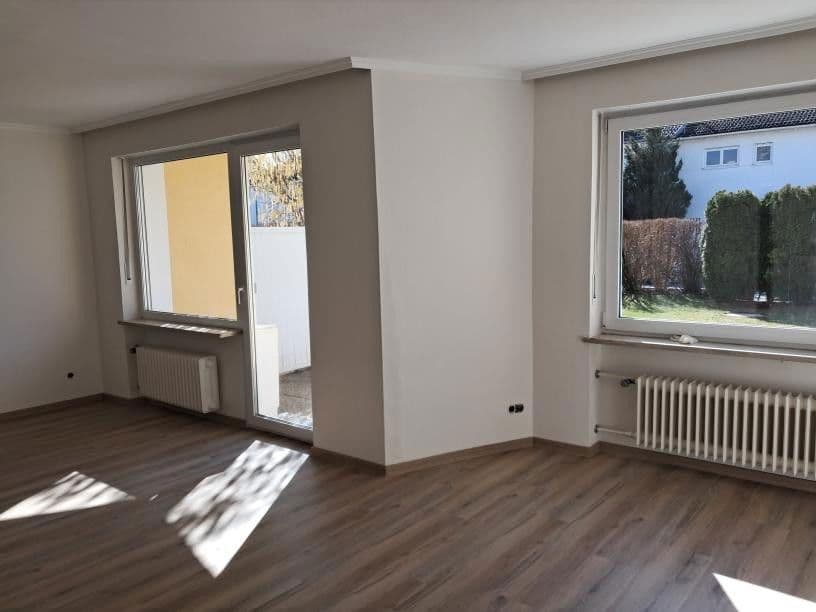 Pronájem domu 130 m², pozemek 237 m², Planegg, Bavorsko Pronájem domu 130 m², pozemek 237 m², Planegg, Bavorsko