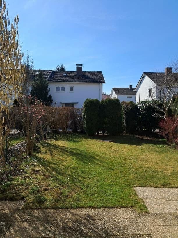 Pronájem domu 130 m², pozemek 237 m², Planegg, Bavorsko Pronájem domu 130 m², pozemek 237 m², Planegg, Bavorsko