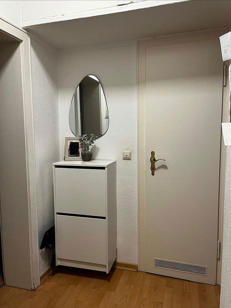 Pronájem bytu 2+1 51 m², Berliner Allee 59, Hannover, Dolní Sasko Pronájem bytu 2+1 51 m², Berliner Allee 59, Hannover, Dolní Sasko