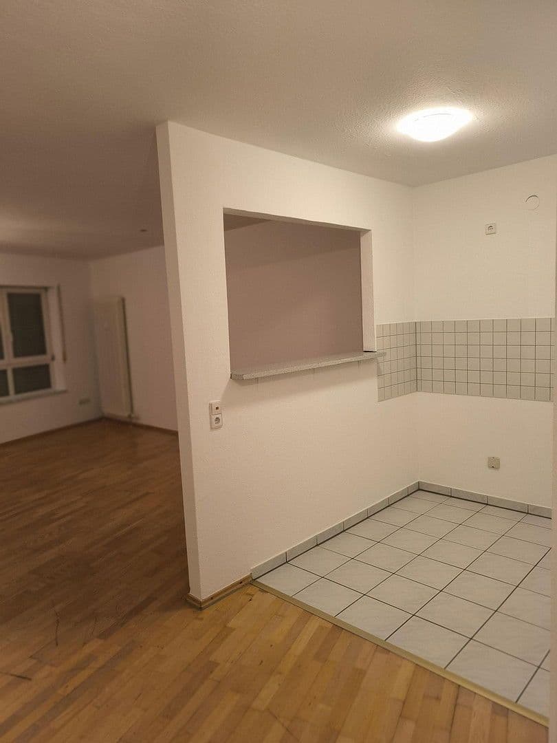 Prodej bytu 3+1 74 m², Niedererdstraße, Ludwigshafen am Rhein, Porýní-Falc Prodej bytu 3+1 74 m², Niedererdstraße, Ludwigshafen am Rhein, Porýní-Falc