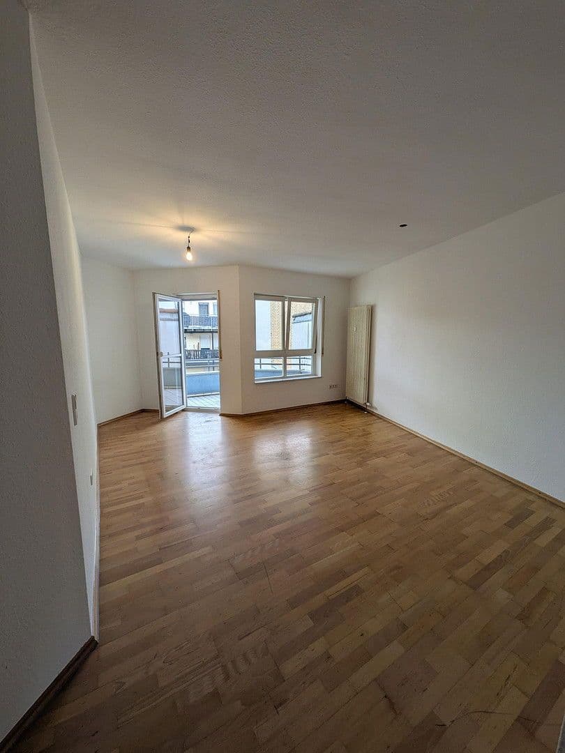 Prodej bytu 3+1 74 m², Niedererdstraße, Ludwigshafen am Rhein, Porýní-Falc Prodej bytu 3+1 74 m², Niedererdstraße, Ludwigshafen am Rhein, Porýní-Falc