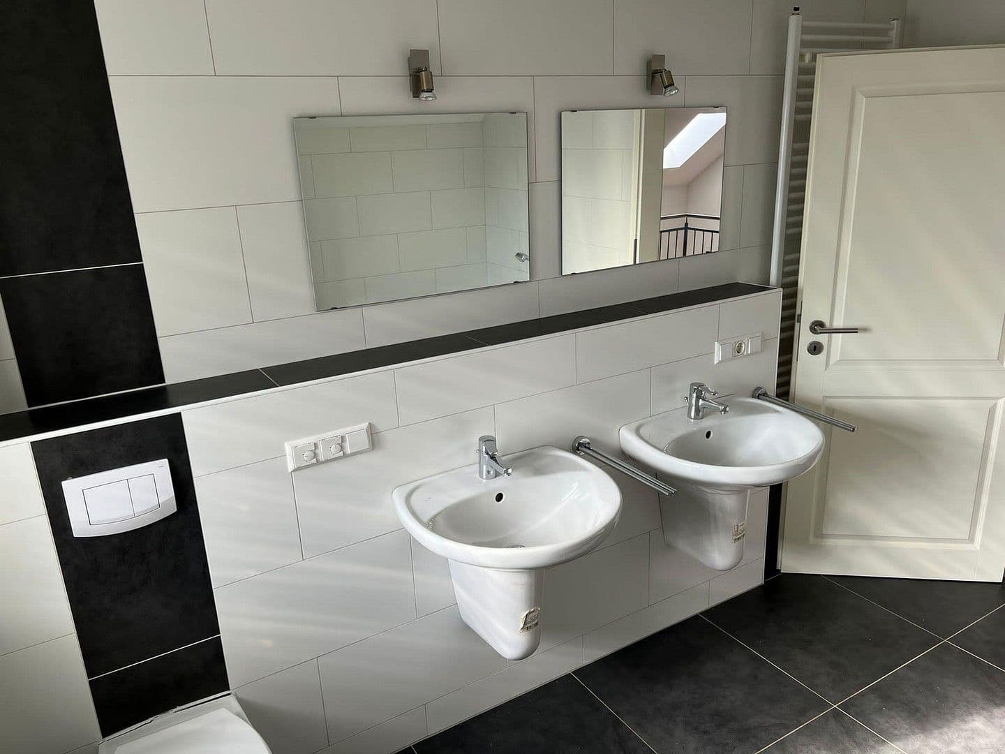 Pronájem domu 255 m², pozemek 300 m², Kirchstr. 16b, Reichenbach-Steegen, Porýní-Falc Pronájem domu 255 m², pozemek 300 m², Kirchstr. 16b, Reichenbach-Steegen, Porýní-Falc