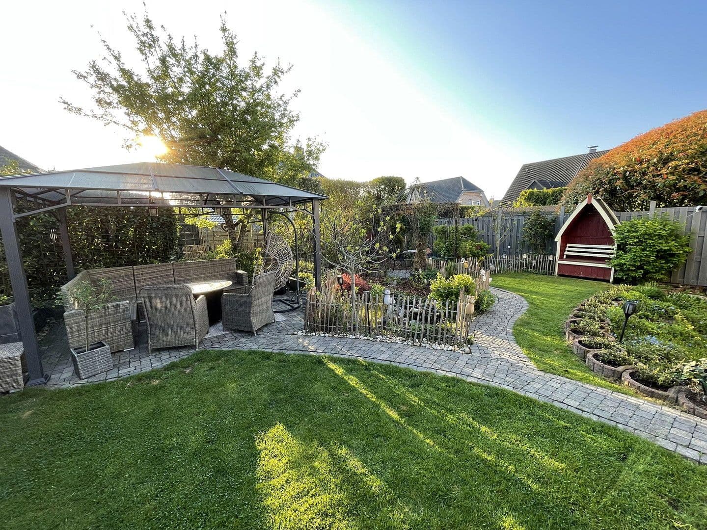 Prodej domu 222 m², pozemek 462 m², Erzbischof-Anno-Straße 4, Alpen, Severní Porýní-Vestfálsko Prodej domu 222 m², pozemek 462 m², Erzbischof-Anno-Straße 4, Alpen, Severní Porýní-Vestfálsko