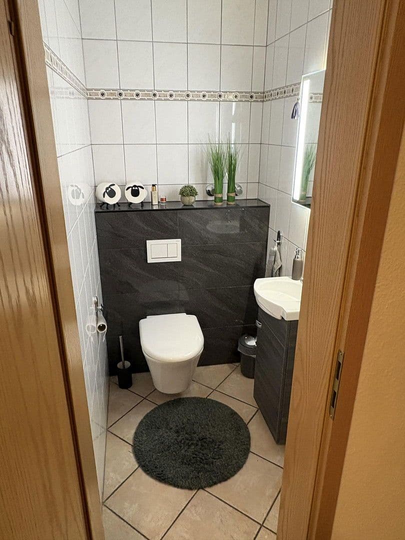 Prodej domu 222 m², pozemek 462 m², Erzbischof-Anno-Straße 4, Alpen, Severní Porýní-Vestfálsko Prodej domu 222 m², pozemek 462 m², Erzbischof-Anno-Straße 4, Alpen, Severní Porýní-Vestfálsko