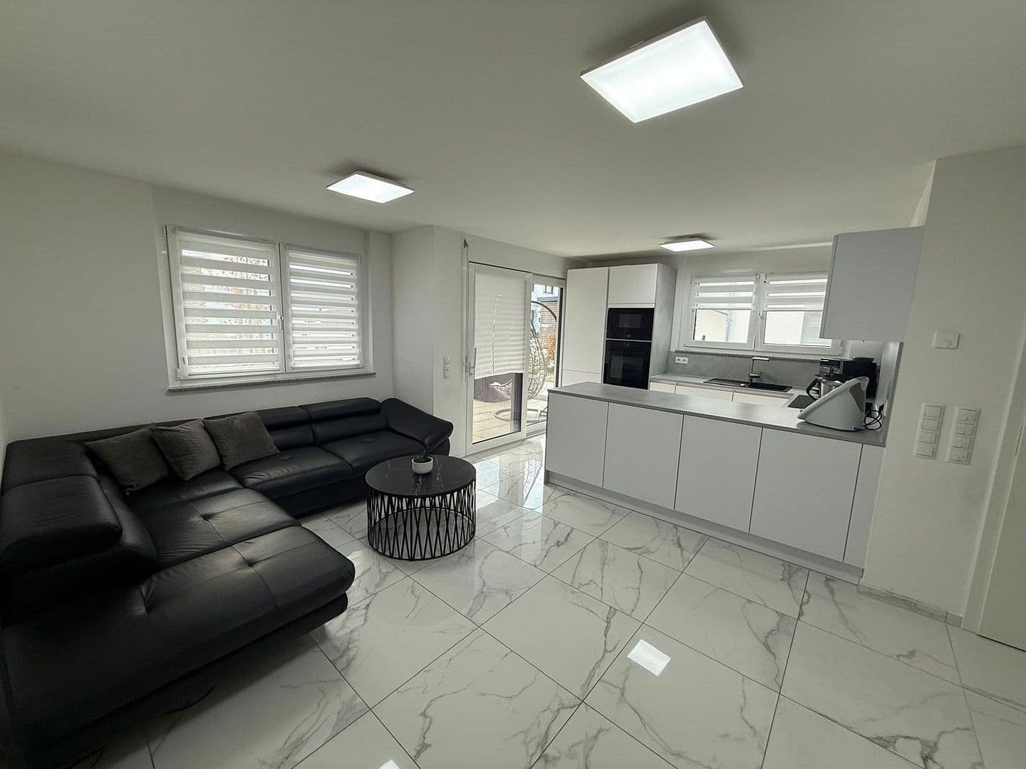 Prodej bytu 4+1 79 m², Käthe-Kollwitz-Str. 2, Holzgerlingen, Bádensko-Württembersko Prodej bytu 4+1 79 m², Käthe-Kollwitz-Str. 2, Holzgerlingen, Bádensko-Württembersko