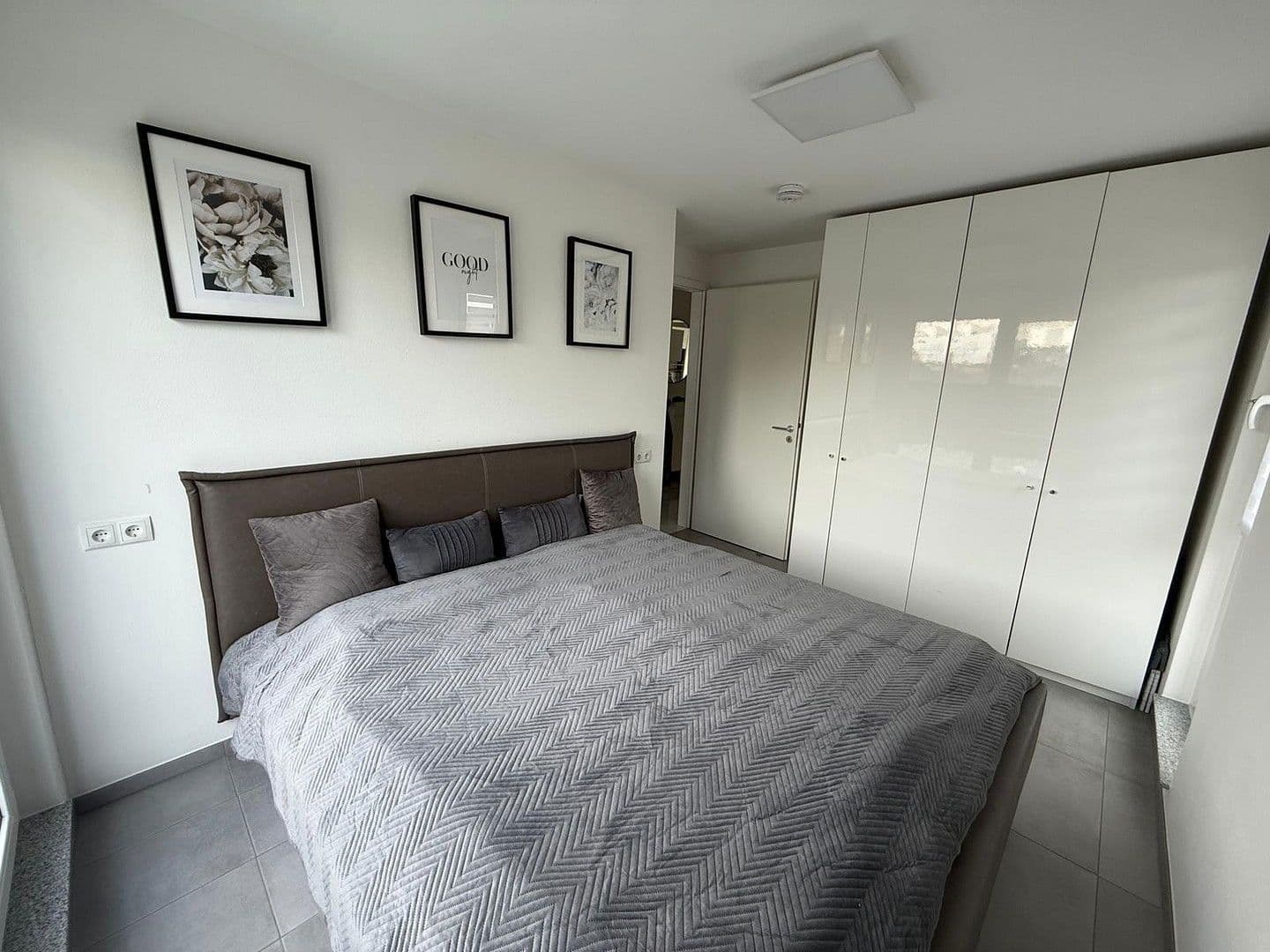 Prodej bytu 4+1 79 m², Käthe-Kollwitz-Str. 2, Holzgerlingen, Bádensko-Württembersko Prodej bytu 4+1 79 m², Käthe-Kollwitz-Str. 2, Holzgerlingen, Bádensko-Württembersko