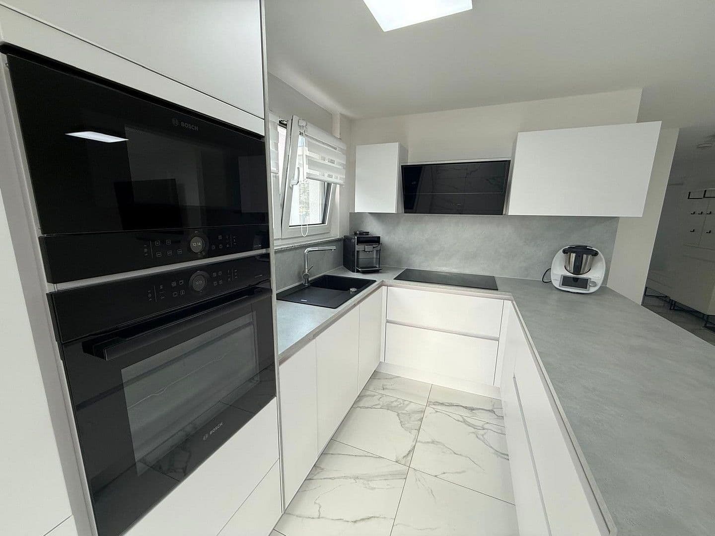 Prodej bytu 4+1 79 m², Käthe-Kollwitz-Str. 2, Holzgerlingen, Bádensko-Württembersko Prodej bytu 4+1 79 m², Käthe-Kollwitz-Str. 2, Holzgerlingen, Bádensko-Württembersko