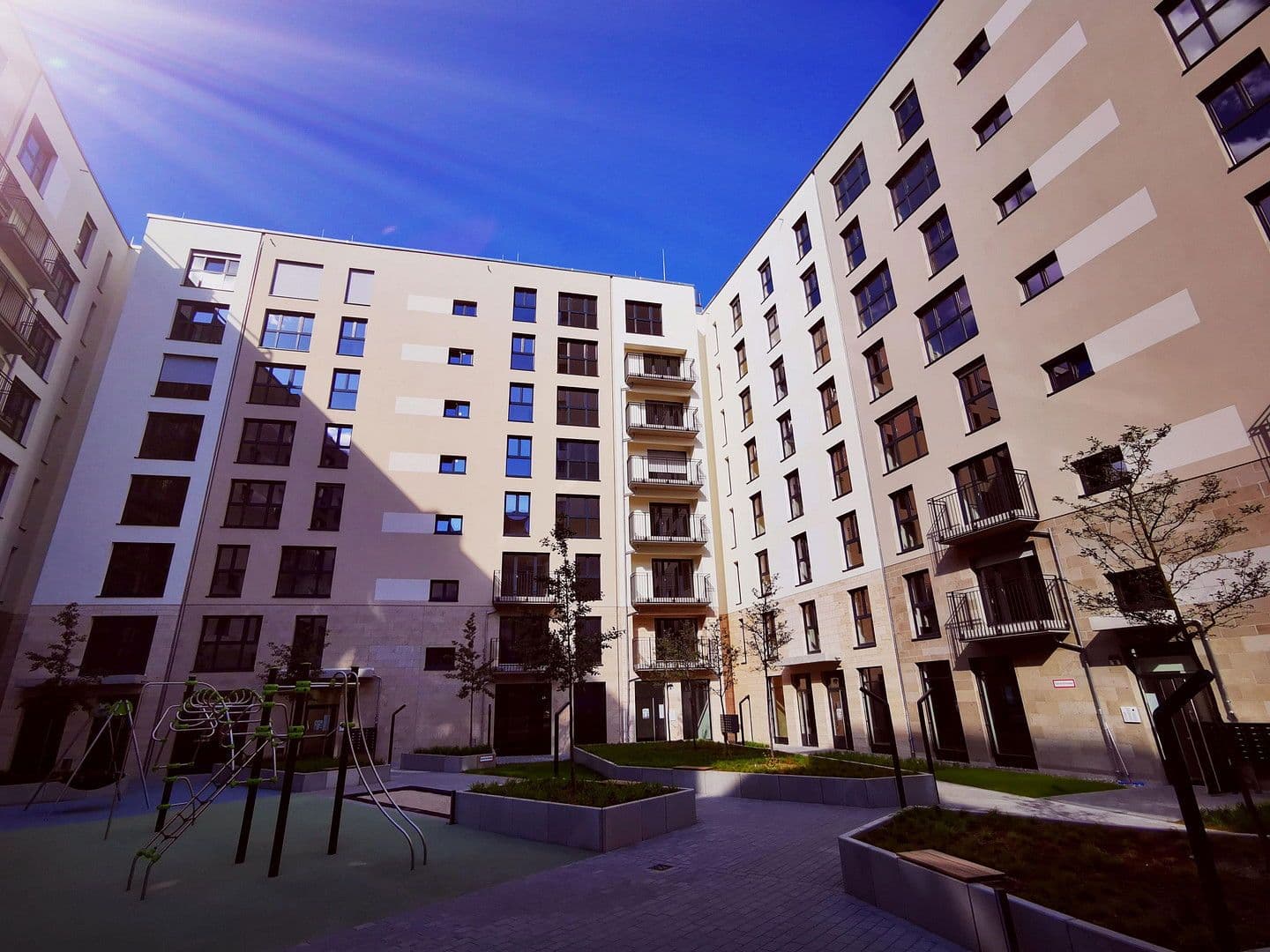 Pronájem bytu 2+1 55 m², Frankfurt am Main, Hessen Pronájem bytu 2+1 55 m², Frankfurt am Main, Hessen