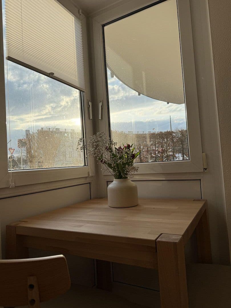 Pronájem bytu 2+1 57 m², Gärtnerstraße 31, Augsburg, Bavorsko Pronájem bytu 2+1 57 m², Gärtnerstraße 31, Augsburg, Bavorsko