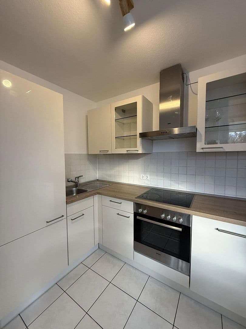 Pronájem bytu 2+1 57 m², Gärtnerstraße 31, Augsburg, Bavorsko Pronájem bytu 2+1 57 m², Gärtnerstraße 31, Augsburg, Bavorsko