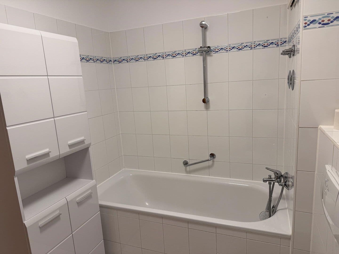 Pronájem bytu 2+1 57 m², Gärtnerstraße 31, Augsburg, Bavorsko Pronájem bytu 2+1 57 m², Gärtnerstraße 31, Augsburg, Bavorsko