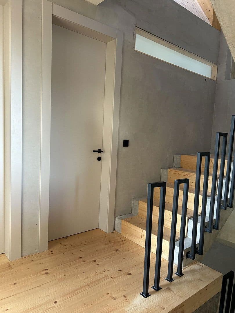 Prodej domu 170 m², pozemek 503 m², Moosach, Bavorsko Prodej domu 170 m², pozemek 503 m², Moosach, Bavorsko