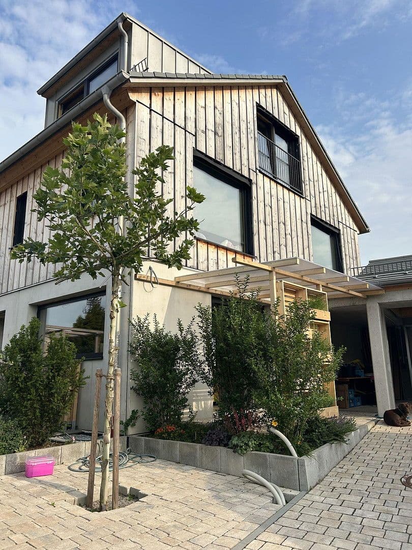 Prodej domu 170 m², pozemek 503 m², Moosach, Bavorsko Prodej domu 170 m², pozemek 503 m², Moosach, Bavorsko