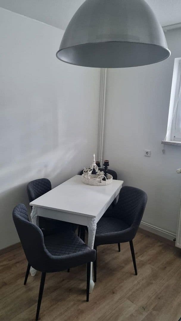 Pronájem bytu 3+1 68 m², Allmendestraße 1, Moers, Severní Porýní-Vestfálsko Pronájem bytu 3+1 68 m², Allmendestraße 1, Moers, Severní Porýní-Vestfálsko