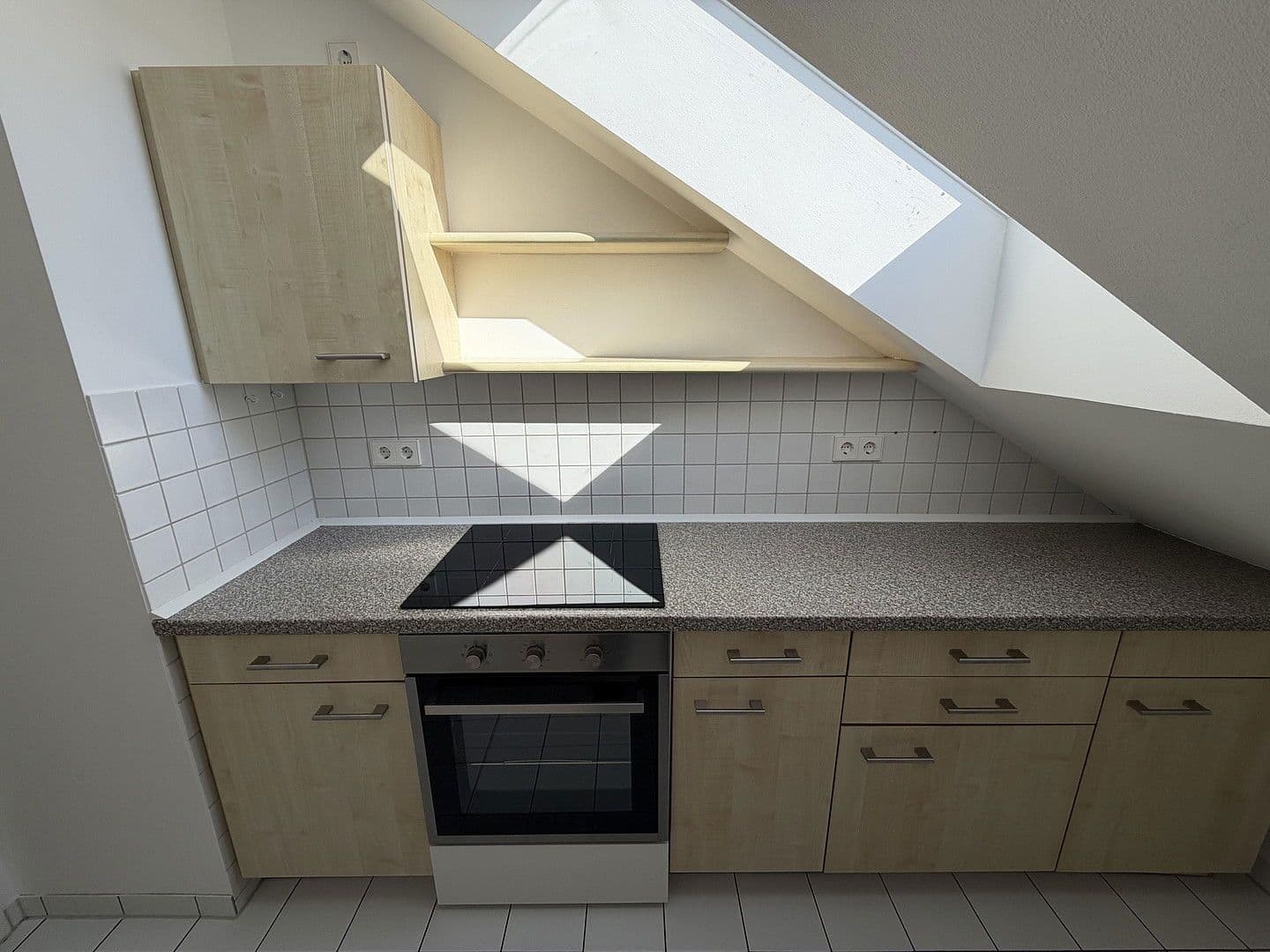 Pronájem bytu 3+1 60 m², München, Bavorsko Pronájem bytu 3+1 60 m², München, Bavorsko