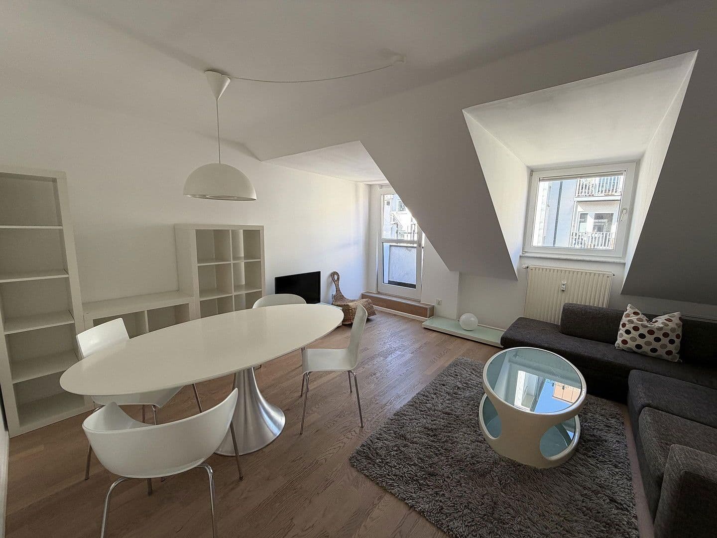 Pronájem bytu 3+1 60 m², München, Bavorsko Pronájem bytu 3+1 60 m², München, Bavorsko