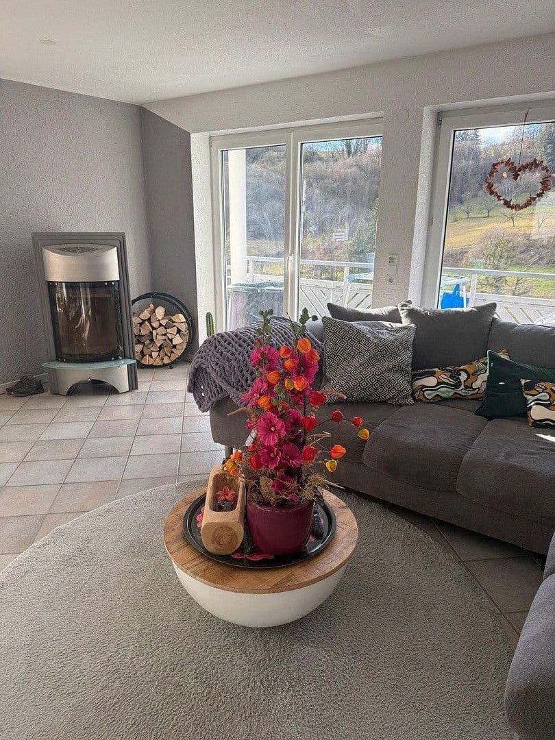 Prodej bytu 4+1 124 m², Rechbergstrasse 37, Lörrach, Bádensko-Württembersko Prodej bytu 4+1 124 m², Rechbergstrasse 37, Lörrach, Bádensko-Württembersko