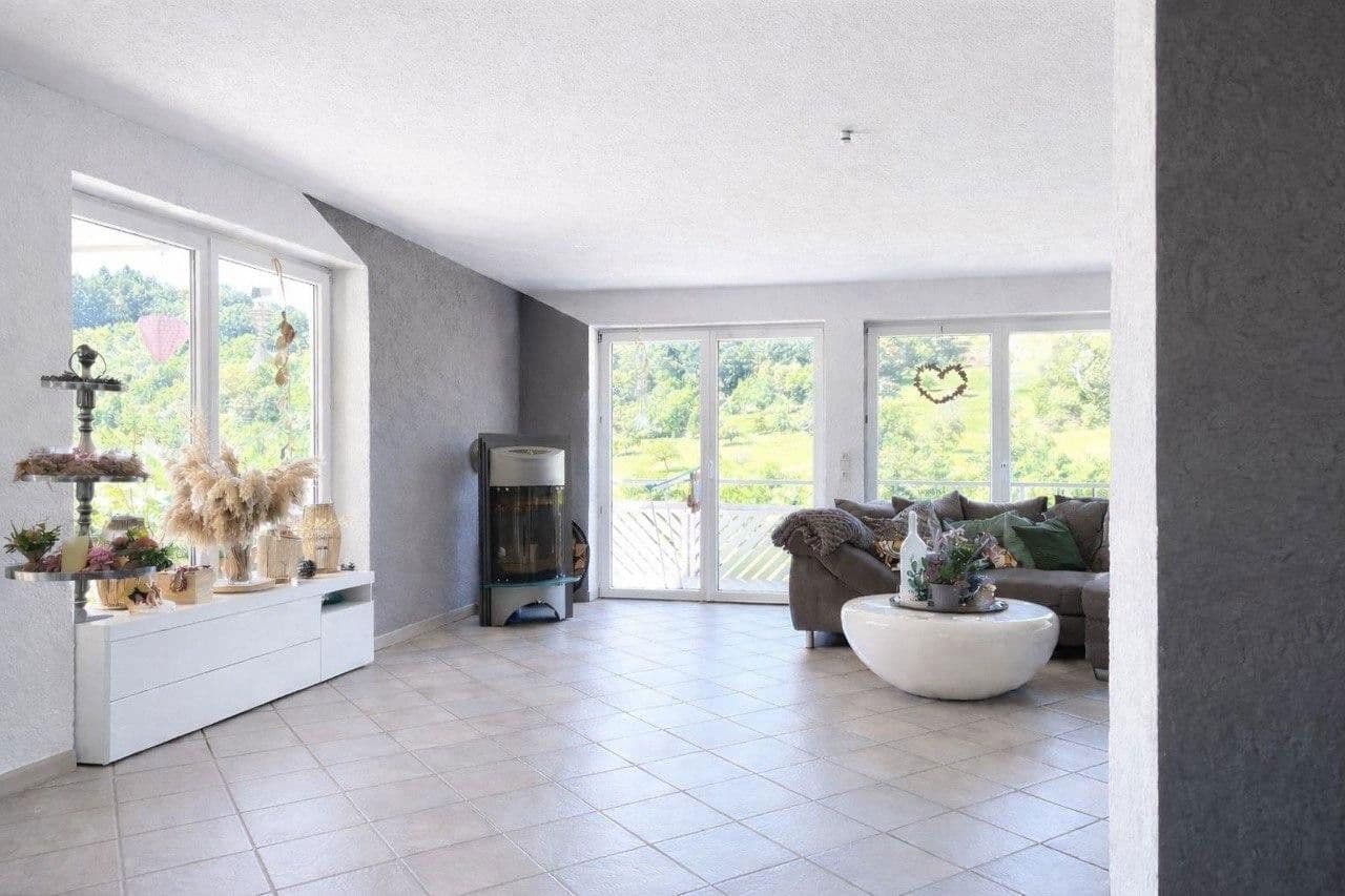 Prodej bytu 4+1 124 m², Rechbergstrasse 37, Lörrach, Bádensko-Württembersko Prodej bytu 4+1 124 m², Rechbergstrasse 37, Lörrach, Bádensko-Württembersko