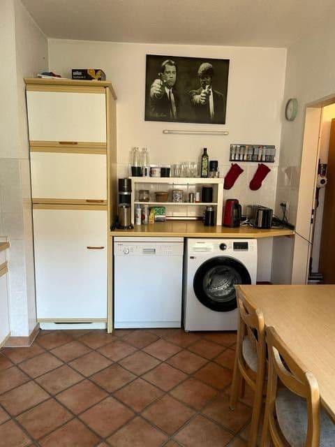 Pronájem bytu 2+1 64 m², Riedrain 9, Frankfurt, Hessen Pronájem bytu 2+1 64 m², Riedrain 9, Frankfurt, Hessen