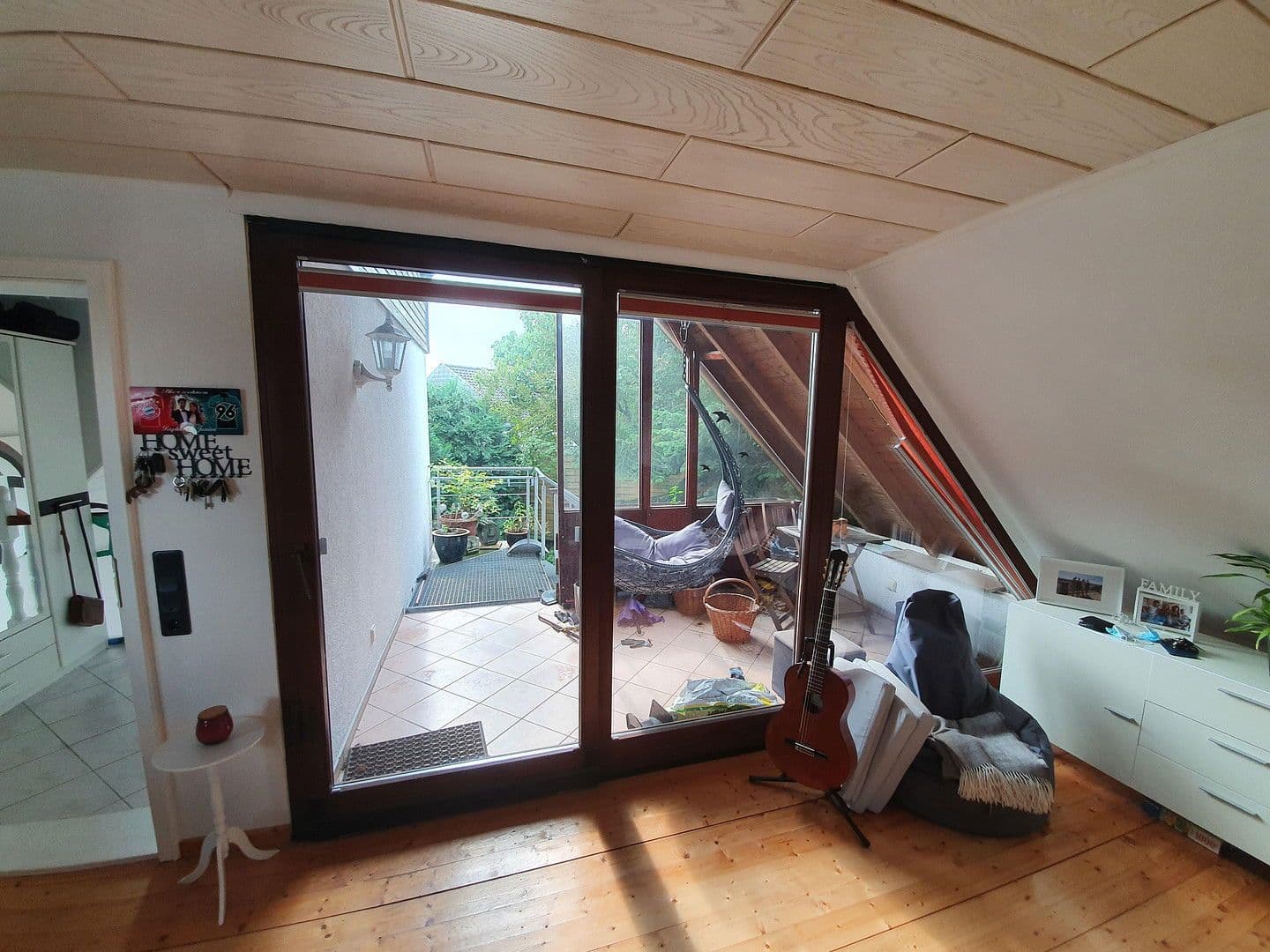 Prodej domu 110 m², pozemek 493 m², Anemonenweg 9a, Laatzen, Dolní Sasko Prodej domu 110 m², pozemek 493 m², Anemonenweg 9a, Laatzen, Dolní Sasko