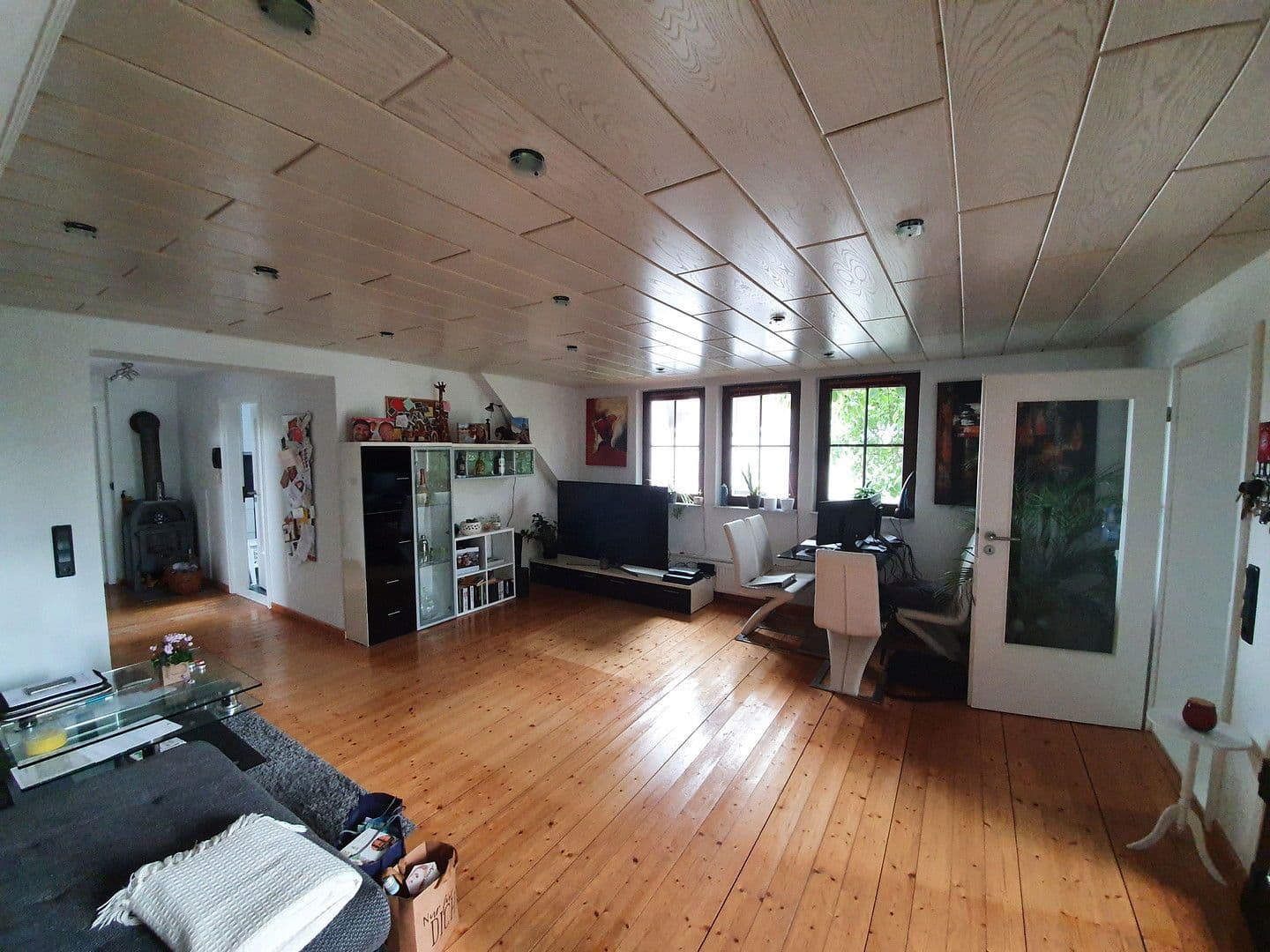 Prodej domu 110 m², pozemek 493 m², Anemonenweg 9a, Laatzen, Dolní Sasko Prodej domu 110 m², pozemek 493 m², Anemonenweg 9a, Laatzen, Dolní Sasko