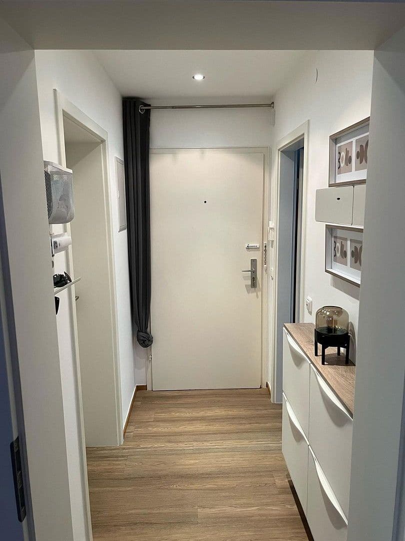 Prodej bytu 3+1 82 m², Planegger Straße 12 A, München, Bavorsko Prodej bytu 3+1 82 m², Planegger Straße 12 A, München, Bavorsko