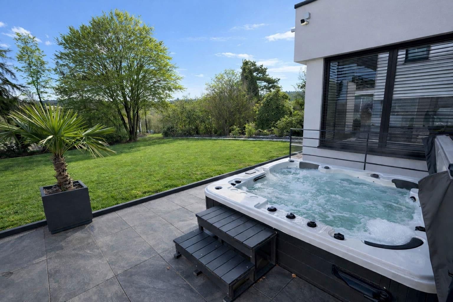 Prodej domu 306 m², pozemek 1.400 m², Ilsfeld, Bádensko-Württembersko Prodej domu 306 m², pozemek 1.400 m², Ilsfeld, Bádensko-Württembersko