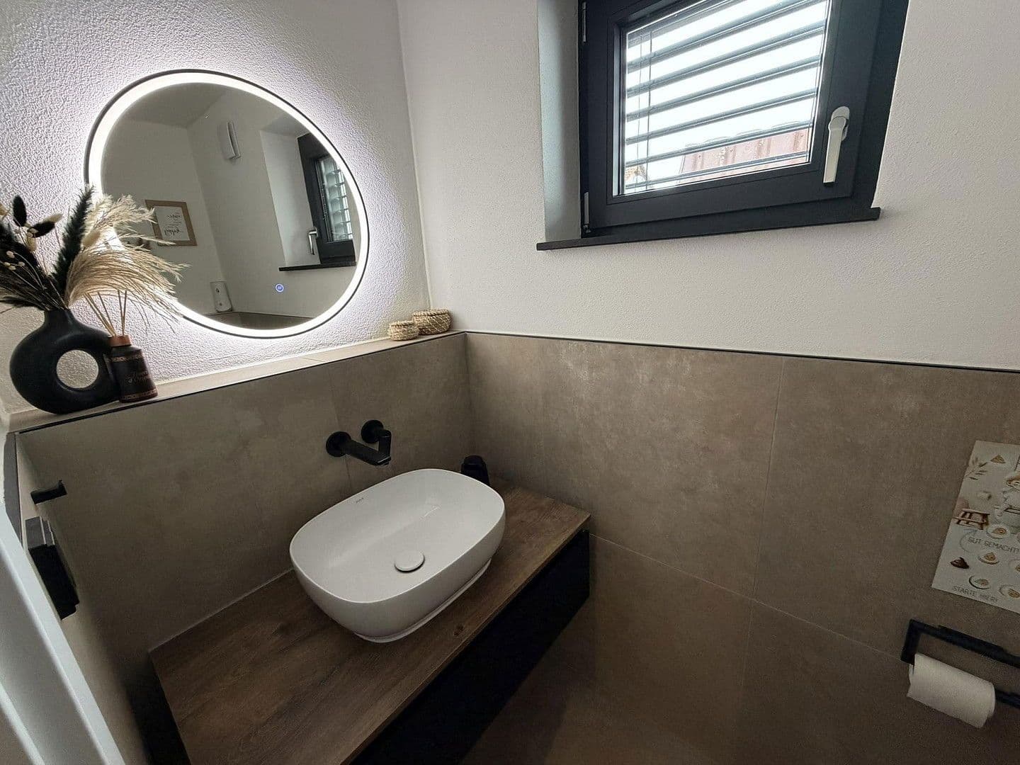 Prodej domu 306 m², pozemek 1.400 m², Ilsfeld, Bádensko-Württembersko Prodej domu 306 m², pozemek 1.400 m², Ilsfeld, Bádensko-Württembersko