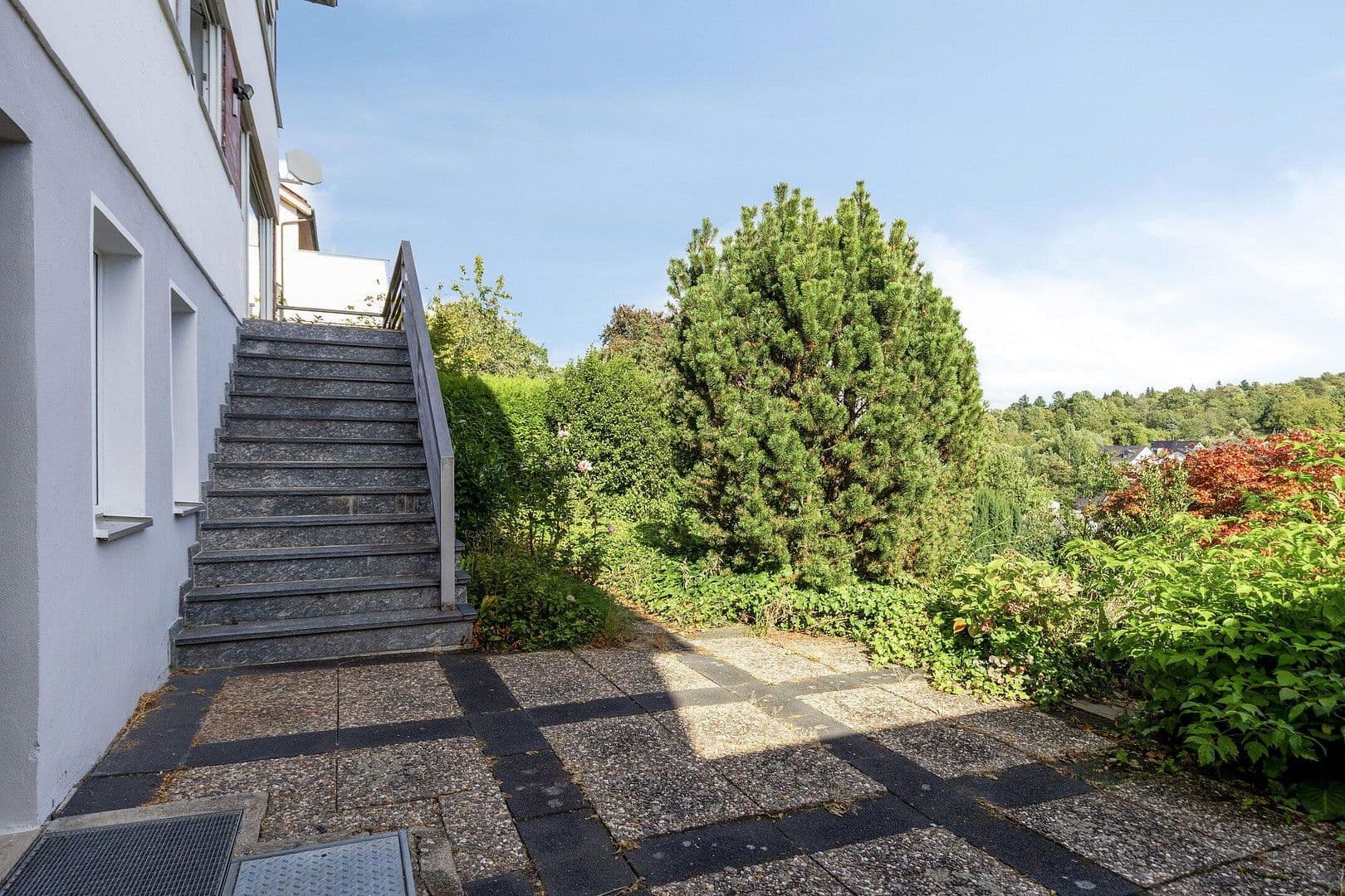 Prodej domu 206 m², pozemek 992 m², Wachtberg, Severní Porýní-Vestfálsko Prodej domu 206 m², pozemek 992 m², Wachtberg, Severní Porýní-Vestfálsko