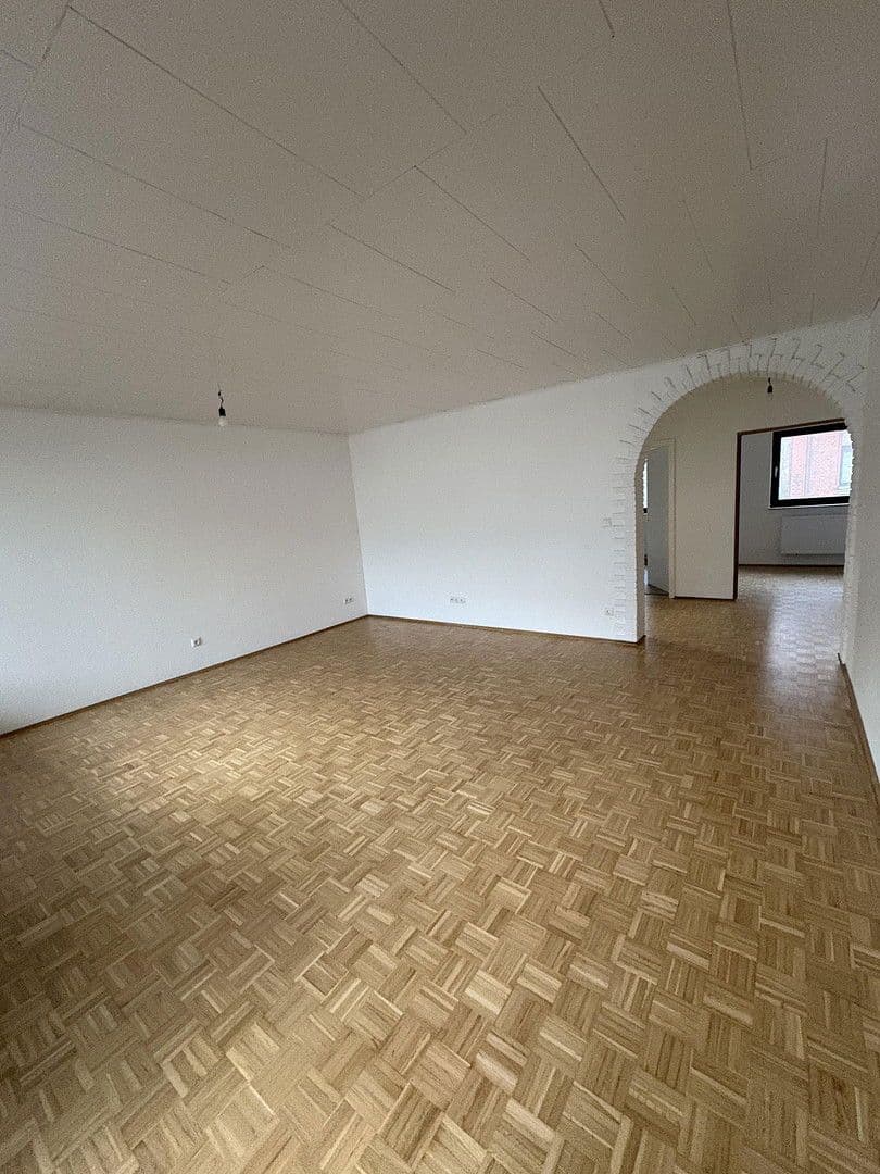 Pronájem bytu 3+kk 94 m², Luisenstraße 24, Gladbeck, Severní Porýní-Vestfálsko Pronájem bytu 3+kk 94 m², Luisenstraße 24, Gladbeck, Severní Porýní-Vestfálsko