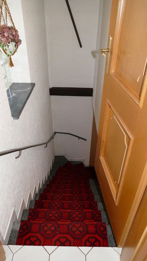 Prodej domu 139 m², pozemek 744 m², Enzenberg 4, Jünkerath, Porýní-Falc Prodej domu 139 m², pozemek 744 m², Enzenberg 4, Jünkerath, Porýní-Falc