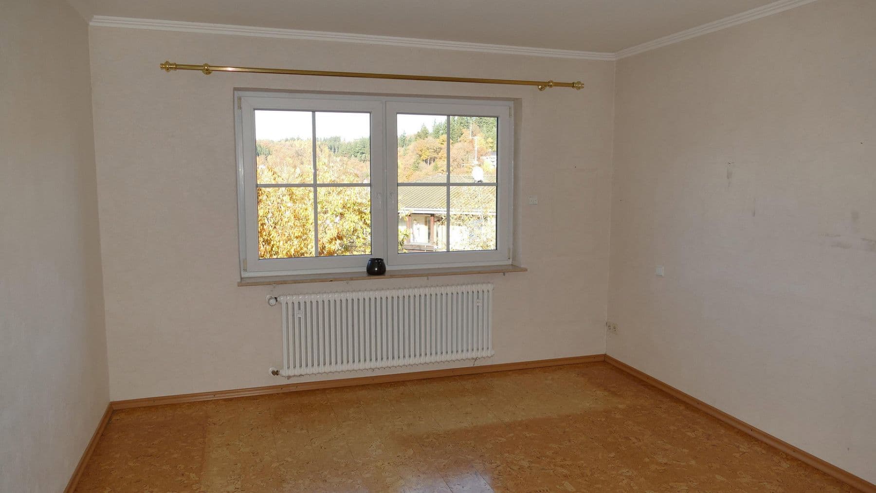 Prodej domu 139 m², pozemek 744 m², Enzenberg 4, Jünkerath, Porýní-Falc Prodej domu 139 m², pozemek 744 m², Enzenberg 4, Jünkerath, Porýní-Falc