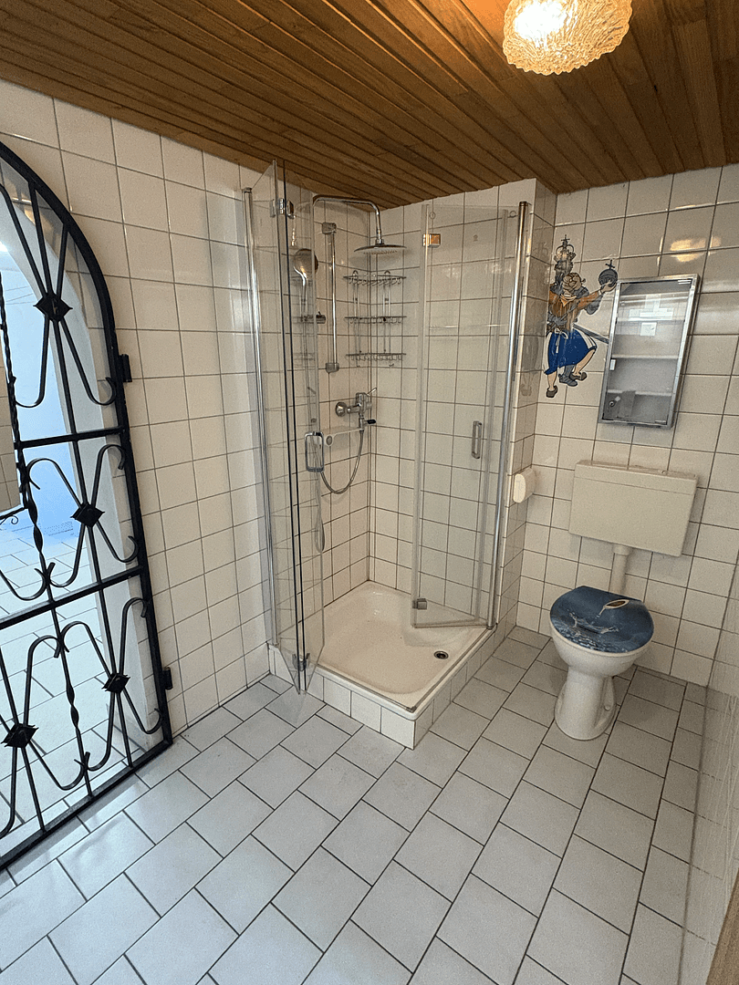 Prodej domu 139 m², pozemek 744 m², Enzenberg 4, Jünkerath, Porýní-Falc Prodej domu 139 m², pozemek 744 m², Enzenberg 4, Jünkerath, Porýní-Falc