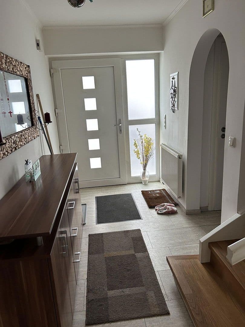 Pronájem domu 133 m², pozemek 225 m², Pfarrkirchen, Bavorsko Pronájem domu 133 m², pozemek 225 m², Pfarrkirchen, Bavorsko