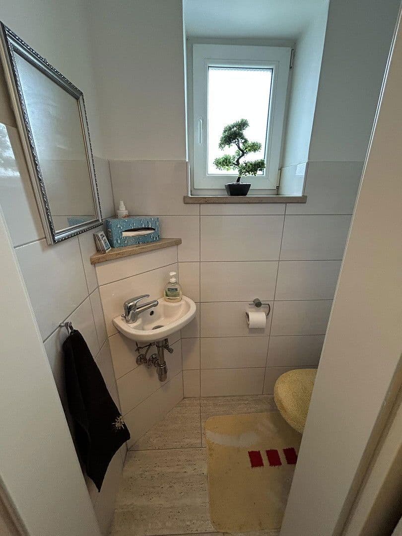 Pronájem domu 133 m², pozemek 225 m², Pfarrkirchen, Bavorsko Pronájem domu 133 m², pozemek 225 m², Pfarrkirchen, Bavorsko