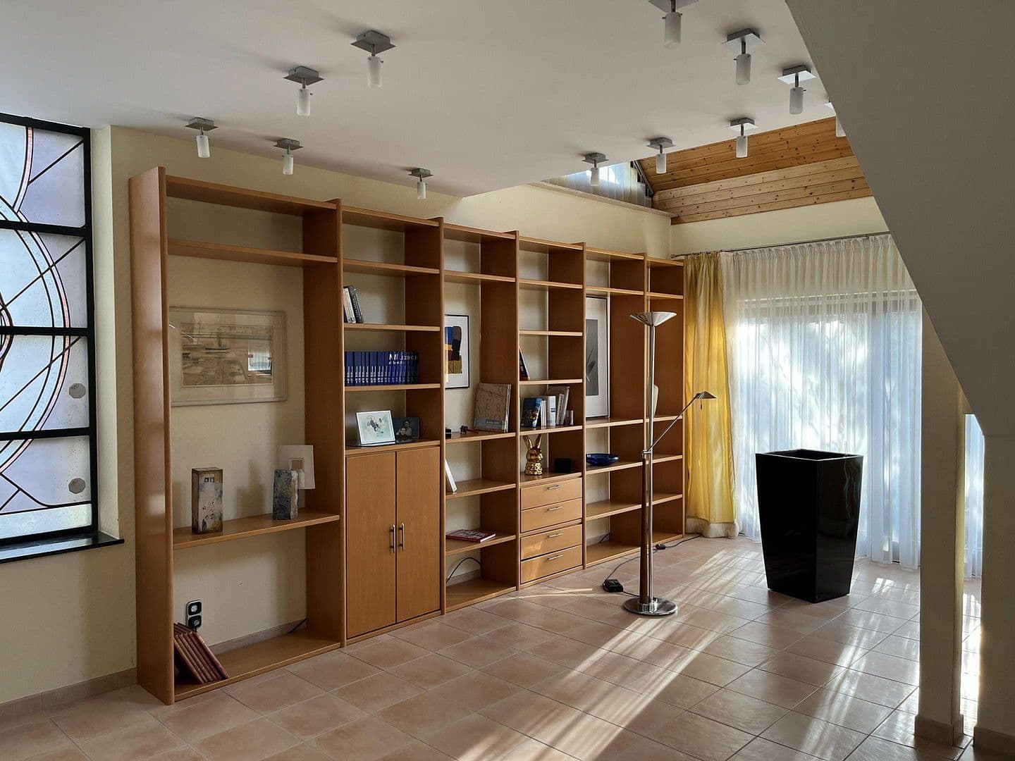 Prodej domu 350 m², pozemek 766 m², Kickelsberg 17, Bad Camberg, Hessen Prodej domu 350 m², pozemek 766 m², Kickelsberg 17, Bad Camberg, Hessen