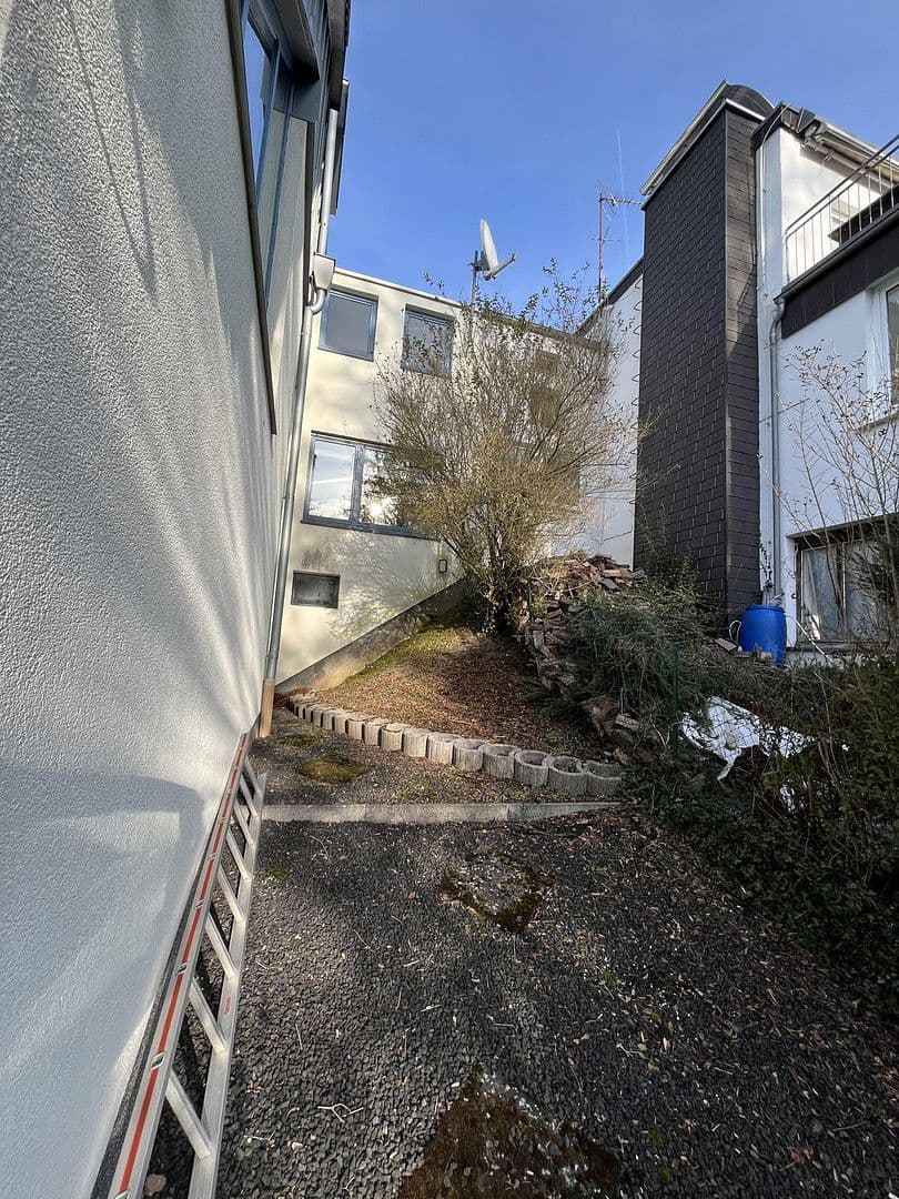 Prodej domu 350 m², pozemek 766 m², Kickelsberg 17, Bad Camberg, Hessen Prodej domu 350 m², pozemek 766 m², Kickelsberg 17, Bad Camberg, Hessen