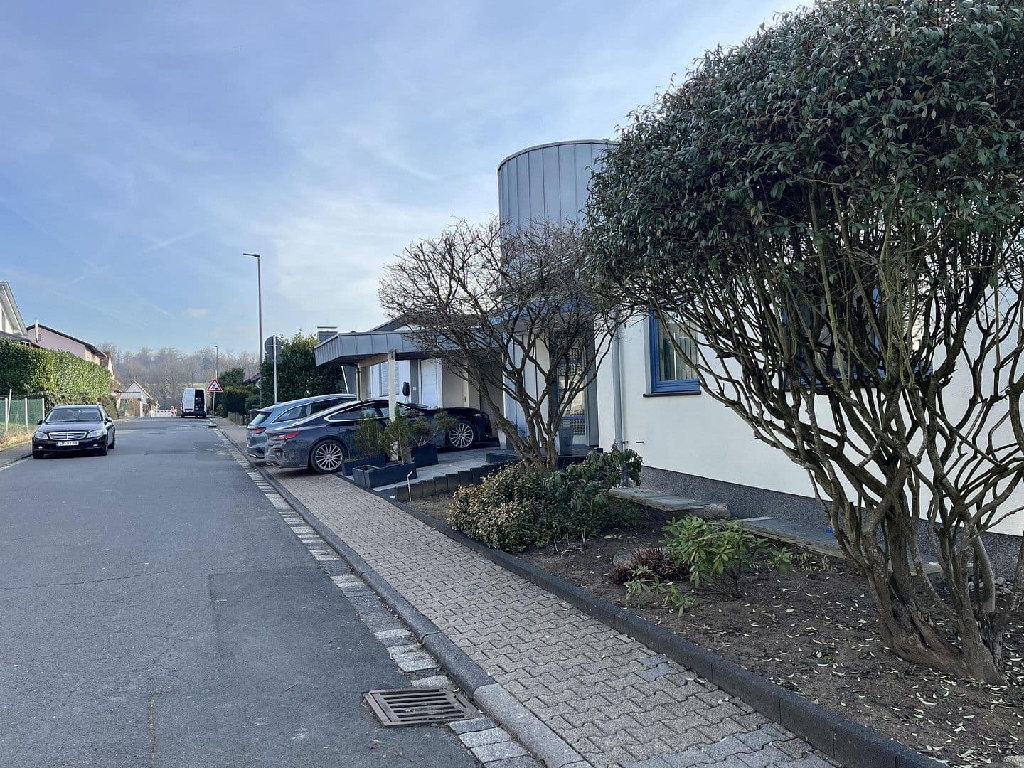 Prodej domu 350 m², pozemek 766 m², Kickelsberg 17, Bad Camberg, Hessen Prodej domu 350 m², pozemek 766 m², Kickelsberg 17, Bad Camberg, Hessen