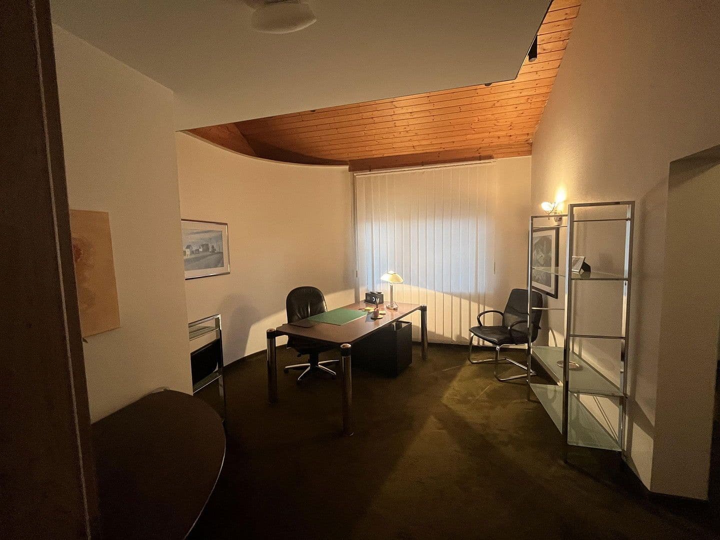 Prodej domu 350 m², pozemek 766 m², Kickelsberg 17, Bad Camberg, Hessen Prodej domu 350 m², pozemek 766 m², Kickelsberg 17, Bad Camberg, Hessen