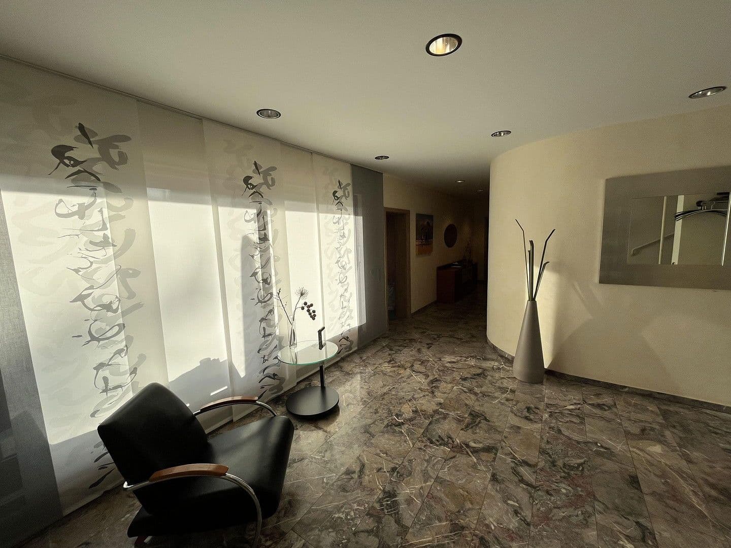 Prodej domu 350 m², pozemek 766 m², Kickelsberg 17, Bad Camberg, Hessen Prodej domu 350 m², pozemek 766 m², Kickelsberg 17, Bad Camberg, Hessen